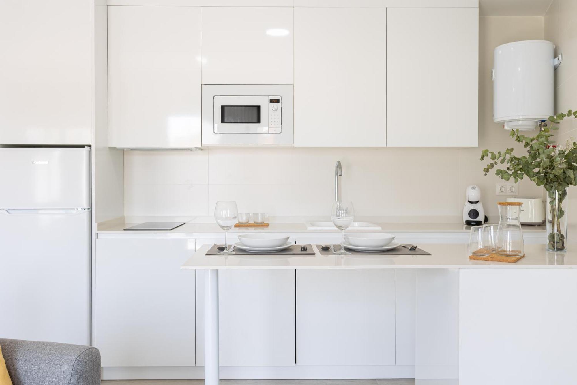 Apartamentos La Pelusa Málaga Exteriör bild