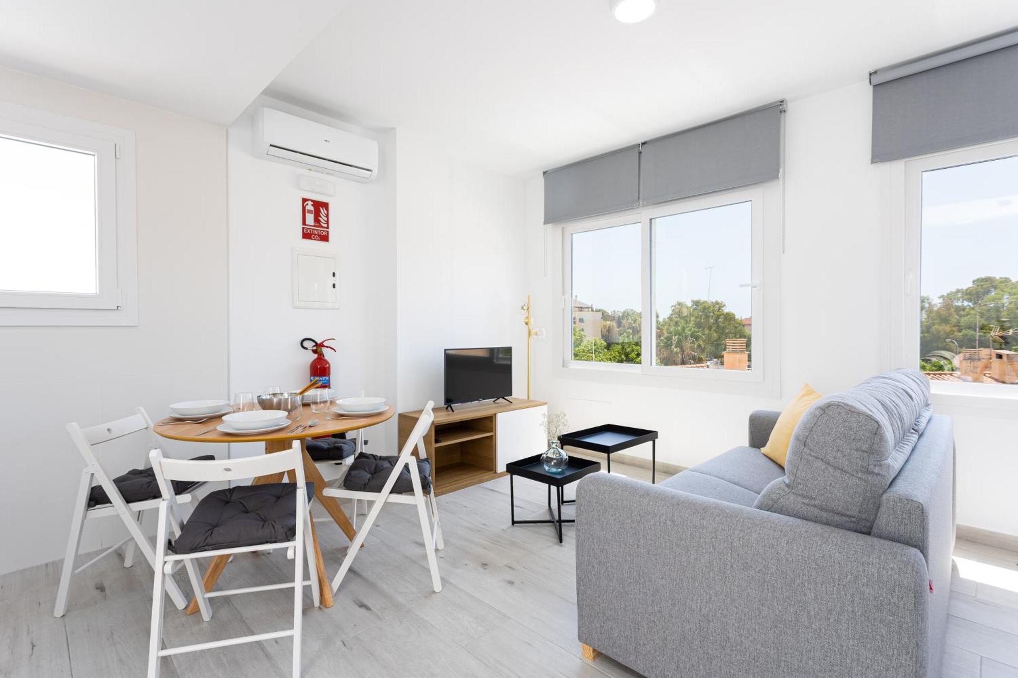 Apartamentos La Pelusa Málaga Rum bild
